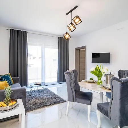 Olive Apartment *